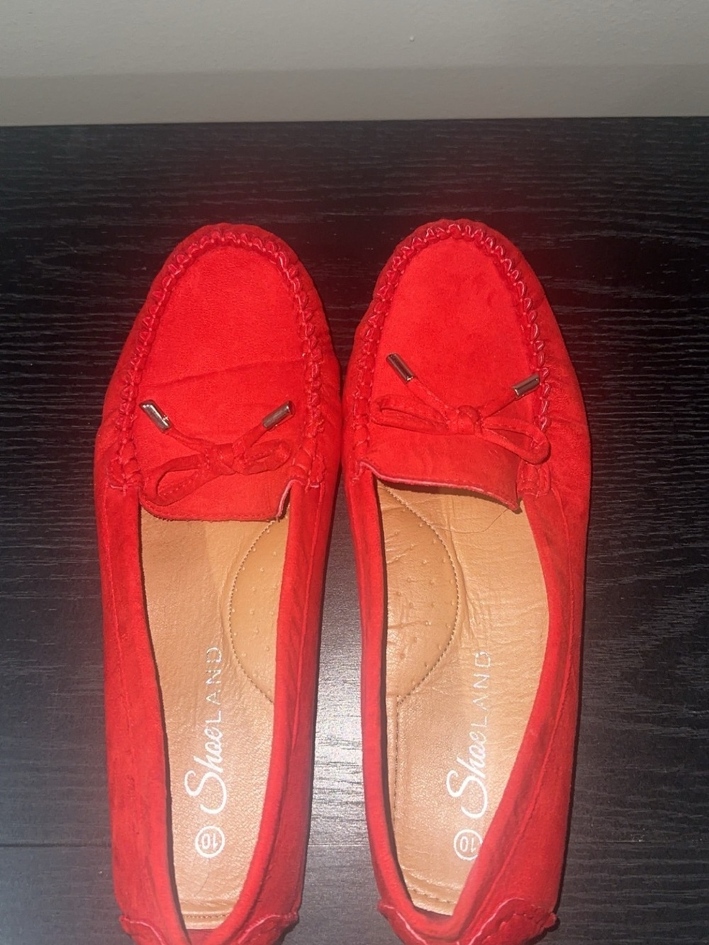 Amazon Red Women's moccasins